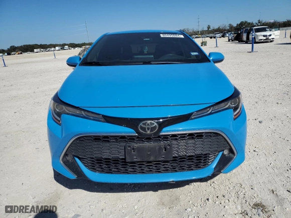 2020 Toyota Corolla Hatchback XSE with VIN JTNA4RBE9L3096800, listed as a Copart auction lot 80495084 with 67,936 mi miles and Salvage Title. Bid and sale history available at carsss.com. Image 5.