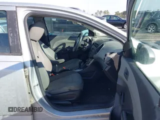 2015 Chevrolet Sonic LS with VIN 1G1JA6SH9F4128237, listed as a IAAI auction lot 41383896 with 215,524 mi miles and . Bid and sale history available at DreamBid. Image 5.