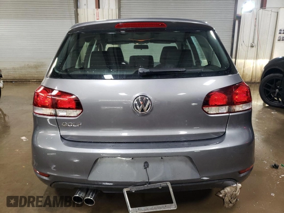 2013 Volkswagen Golf w/Conv & Sunroof z VIN WVWDB7AJ9DW103903, wystawiony jako Copart lot #45702505 z przebiegiem 59 718 mil mil oraz Szkoda całkowita • Salvage title. Historia ofert i sprzedaży dostępna na DreamBid. Obrazek 6.