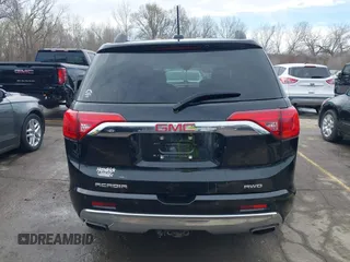 2017 GMC Acadia Denali z VIN 1GKKNXLS6HZ141988, wystawiony jako IAAI lot #41855218 z przebiegiem 132 732 mil mil oraz . Historia ofert i sprzedaży dostępna na DreamBid. Obrazek 16.