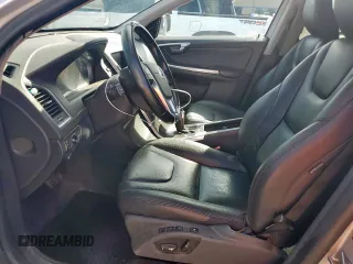 2015 Volvo XC60 T5 Drive-E Platinum с VIN YV440MDD3F2621703, выставлен на аукционе Copart как лот 58449195 с пробегом 119 470 миль миль и Чистый • Clean title. История ставок и продаж доступна на DreamBid. Изображение 7.