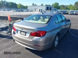 2013 BMW 5 Series 528i with VIN WBAXG5C51DD233122, listed as a IAAI auction lot 42161809 with 70,242 mi miles and . Bid and sale history available at DreamBid. Image 4.