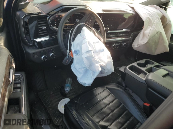 2024 GMC Sierra 1500 with VIN 1GTPHBE88RZ149430, listed as a Copart auction lot 83250124 with 33,092 mi miles and Salvage Title. Bid and sale history available at DreamBid. Image 8.