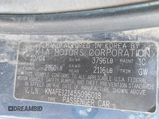 2005 Kia Spectra LX z VIN KNAFE121455096018, wystawiony jako IAAI lot #41774202 z przebiegiem 278 470 mil mil oraz . Historia ofert i sprzedaży dostępna na DreamBid. Obrazek 9.