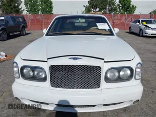 2004 Bentley Arnage с VIN SCBLF34F04CX09871, выставлен на аукционе IAAI как лот 42515104 с пробегом 44 295 миль миль и . История ставок и продаж доступна на DreamBid. Изображение 12.