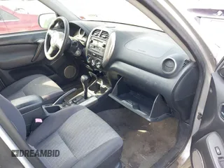 2005 Toyota RAV4 with VIN JTEHD20V656039576, listed as a IAAI auction lot 41905777 with 999,999 mi miles. Bid and sale history available at carsss.com. Image 5.
