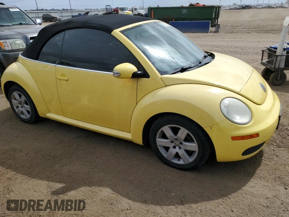 2007 Volkswagen Beetle with VIN 3VWPF31Y97M421884, listed as a Copart auction lot 51104055 with 99,372 mi miles and Clean title. Bid and sale history available at DreamBid. Image 4.