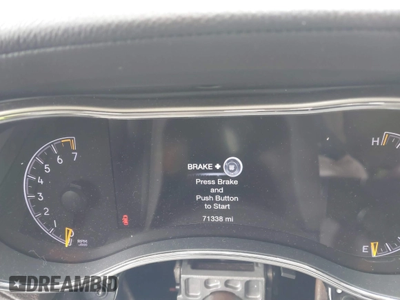2017 Jeep Grand Cherokee Overland with VIN 1C4RJFCG8HC772837, listed as a IAAI auction lot 41304895 with 71,338 mi miles. Bid and sale history available at carsss.com. Image 7.
