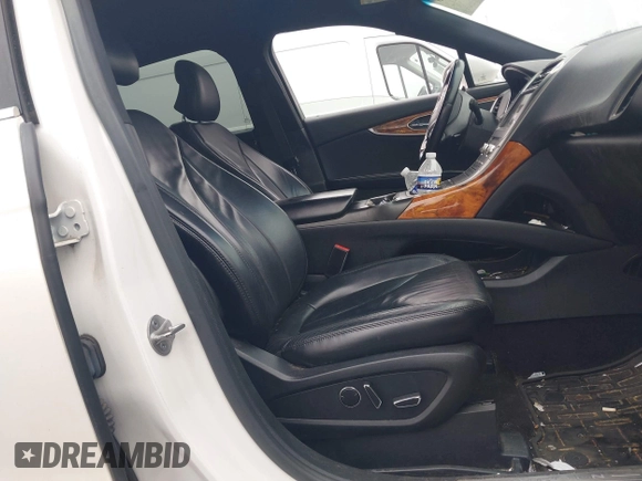 2016 Lincoln MKX Select with VIN 2LMTJ6KRXGBL66906, listed as a IAAI auction lot 41793955 with 159,046 mi miles. Bid and sale history available at carsss.com. Image 5.