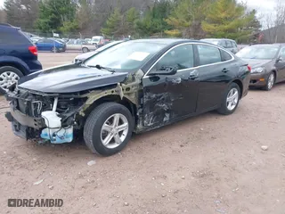 2020 Chevrolet Malibu LS with VIN 1G1ZC5ST5LF104271, listed as a IAAI auction lot 42039792 with 68,718 mi miles. Bid and sale history available at carsss.com. Image 2.