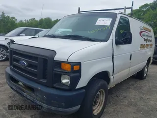2011 Ford Econoline Cargo Commercial z VIN 1FTNE2EW0BDA59853, wystawiony jako IAAI lot #42347177 z przebiegiem 170 881 mil mil oraz . Historia ofert i sprzedaży dostępna na DreamBid. Obrazek 17.