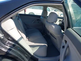 2008 Toyota Camry Hybrid with VIN 4T1BB46K28U060428, listed as a IAAI auction lot 41952234 with 212,139 mi miles. Bid and sale history available at carsss.com. Image 8.