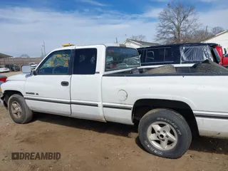 1997 Dodge 1500 with VIN 3B7HC13Y8VG787591, listed as a IAAI auction lot 41493641 with 281,506 mi miles and . Bid and sale history available at DreamBid. Image 22.
