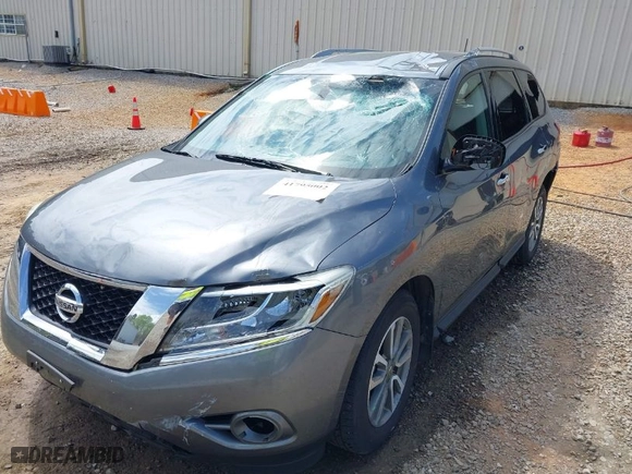 2016 Nissan Pathfinder S with VIN 5N1AR2MN0GC633338, listed as a IAAI auction lot 41795002 with 126838 miles. Bid and sale history available at carsss.com. Image 6.