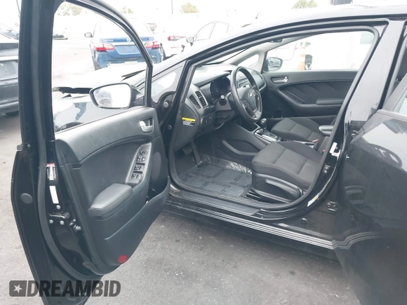 2017 Kia Forte LX with VIN 3KPFK4A77HE135311, listed as a IAAI auction lot 42168318 with 165,249 mi miles and . Bid and sale history available at carsss.com. Image 5.