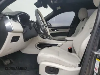 2024 Jaguar F-Pace R-Dynamic S z VIN SADCT2EX1RA727701, wystawiony jako Copart lot #81951884 z przebiegiem 3 721 mil mil oraz Szkoda całkowita • Salvage title. Historia ofert i sprzedaży dostępna na DreamBid. Obrazek 7.
