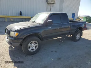 2002 Toyota Tacoma PreRunner with VIN 5TESN92N82Z087656, listed as a Copart auction lot 61973035 with Not provided miles and Salvage title. Bid and sale history available at DreamBid. Image 1.