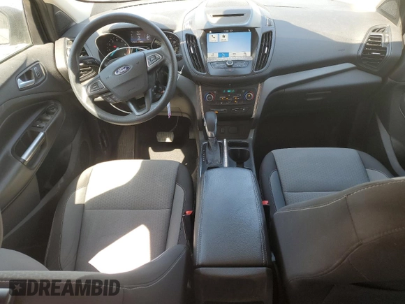 2018 Ford Escape SE z VIN 1FMCU9GD0JUA95941, wystawiony jako Copart lot #56606625 z przebiegiem 137 924 mil mil oraz Nie do naprawy • Non repairable. Historia ofert i sprzedaży dostępna na DreamBid. Obrazek 8.