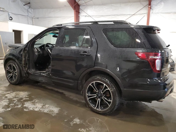 2013 Ford Explorer Sport with VIN 1FM5K8GT8DGC85375, listed as a Copart auction lot 46635765 with 105,128 mi miles and Salvage Title. Bid and sale history available at carsss.com. Image 2.