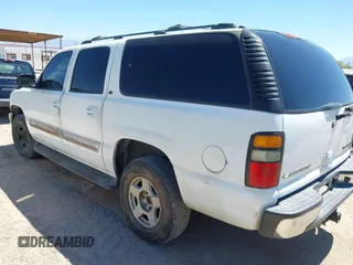 2005 Chevrolet Suburban LS with VIN 1GNEC16Z85J160936, listed as a IAAI auction lot 42489614 with 240,888 mi miles and . Bid and sale history available at DreamBid. Image 3.