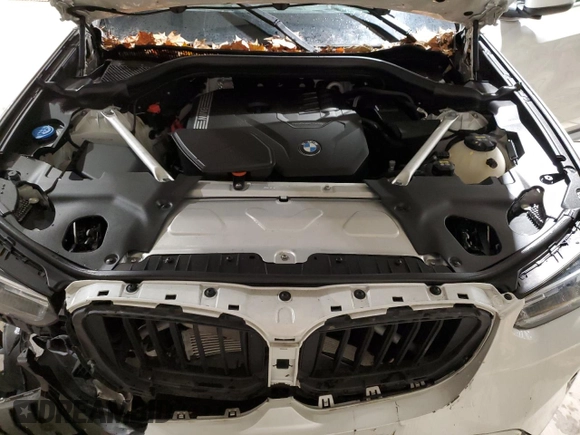 2022 BMW X4 xDrive30i z VIN 5UX33DT05N9J34723, wystawiony jako Copart lot #85291284 z przebiegiem 22 894 mil mil oraz Czysty tytuł • Clean title. Historia ofert i sprzedaży dostępna na DreamBid. Obrazek 12.