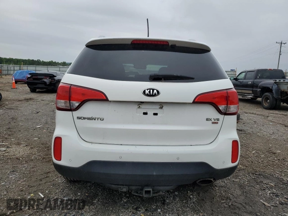 2014 Kia Sorento EX with VIN 5XYKUDA79EG445743, listed as a Copart auction lot 58472615 with 110,019 mi miles and Salvage title. Bid and sale history available at DreamBid. Image 6.