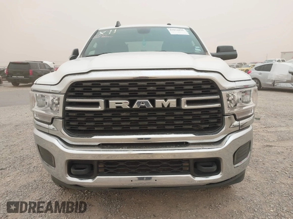 2022 Ram 2500 Big Horn with VIN 3C6UR5DL1NG235817, listed as a IAAI auction lot 41816835 with 44,895 mi miles. Bid and sale history available at carsss.com. Image 12.