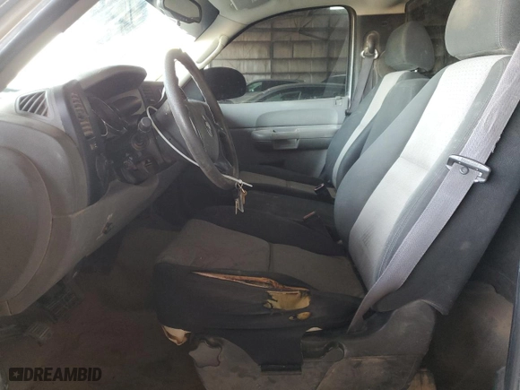 2007 Chevrolet Silverado 2500HD Work Truck with VIN 1GCHC24K57E558800, listed as a Copart auction lot 42252215 with NaN miles and Clean Title. Bid and sale history available at carsss.com. Image 7.