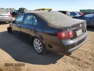 2010 Volkswagen Jetta Wolfsburg Edition with VIN 3VWRJ7AJ0AM047481, listed as a Copart auction lot 70208214 with Not provided miles and Salvage title. Bid and sale history available at DreamBid. Image 2.