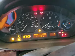 2000 BMW 3 Series 323i z VIN WBAAM334XYCA90177, wystawiony jako Copart lot #47241965 z przebiegiem 156 987 mil mil oraz Szkoda całkowita • Salvage title. Historia ofert i sprzedaży dostępna na DreamBid. Obrazek 9.