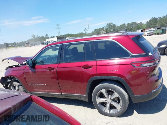 2023 Jeep Grand Cherokee Limited with VIN 1C4RJHBGXPC531390, listed as a IAAI auction lot 42181975 with 21,468 mi miles and . Bid and sale history available at DreamBid. Image 14.