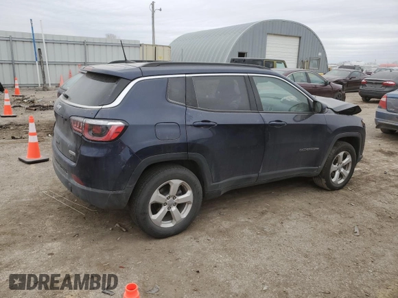 2018 Jeep Compass Latitude with VIN 3C4NJDBB6JT138932, listed as a Copart auction lot 44770095 with 109,540 mi miles and Salvage Title. Bid and sale history available at DreamBid. Image 3.