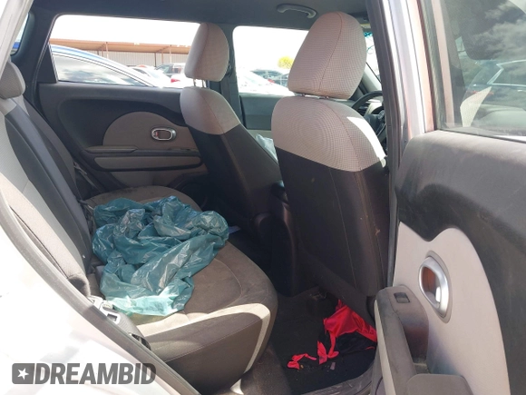 2016 Kia Soul with VIN KNDJN2A22G7842924, listed as a IAAI auction lot 42010597 with 1 mi miles. Bid and sale history available at carsss.com. Image 8.