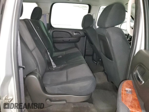 2011 GMC Yukon XL SLE with VIN 1GKS1HE01BR373533, listed as a Copart auction lot 49276044 with 153,428 mi miles and Clean Title. Bid and sale history available at carsss.com. Image 11.