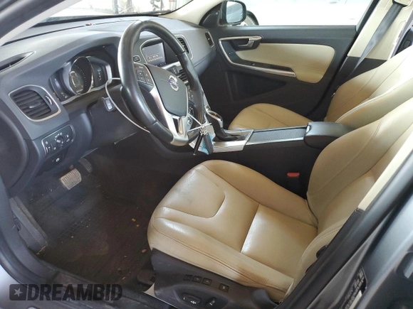 2018 Volvo S60 Inscription z VIN LYV402TK5JB167307, wystawiony jako Copart lot #53399735 z przebiegiem 60 749 mil mil oraz Szkoda całkowita • Salvage title. Historia ofert i sprzedaży dostępna na DreamBid. Obrazek 7.
