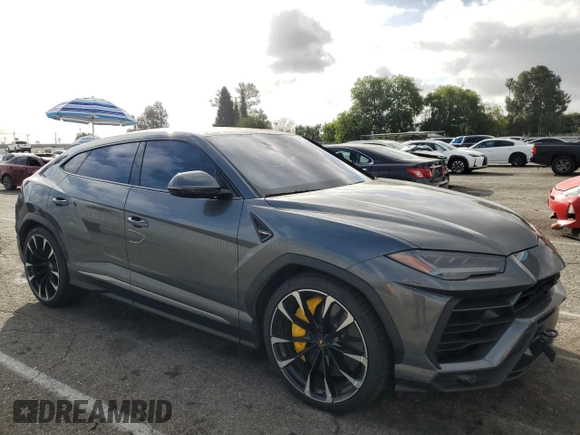 2019 Lamborghini Urus z VIN ZPBUA1ZL3KLA05964, wystawiony jako Copart lot #43809525 z przebiegiem 28 338 mil mil oraz Szkody całkowita. Historia ofert i sprzedaży dostępna na DreamBid. Obrazek 4.