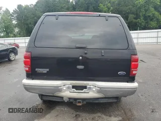 2002 Ford Expedition Eddie Bauer with VIN 1FMPU18LX2LA39571, listed as a Copart auction lot 58774915 with 388,886 mi miles and Salvage title. Bid and sale history available at DreamBid. Image 6.