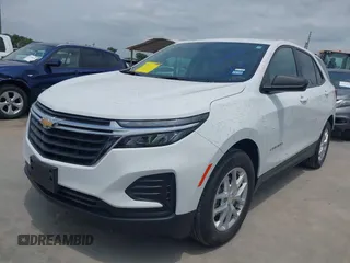 2022 Chevrolet Equinox LS z VIN 3GNAXHEV3NS222736, wystawiony jako IAAI lot #42140550 z przebiegiem 24 606 mil mil oraz . Historia ofert i sprzedaży dostępna na DreamBid. Obrazek 17.