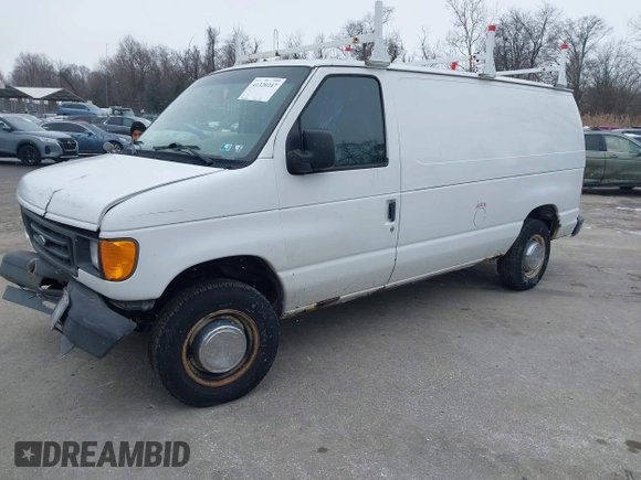 2004 Ford Econoline Cargo z VIN 1FTNE24L04HB05474, wystawiony jako IAAI lot #41320247 z przebiegiem 153 216 mil mil oraz . Historia ofert i sprzedaży dostępna na DreamBid. Obrazek 17.