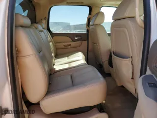 2009 Chevrolet Avalanche LT w/2LT with VIN 3GNFK22099G228740, listed as a Copart auction lot 47107235 with 269,631 mi miles and Salvage Title. Bid and sale history available at carsss.com. Image 10.