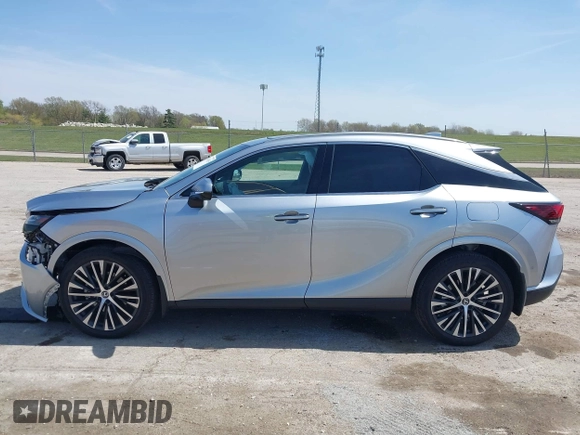2024 Lexus RX 350 с VIN 2T2BAMCA6RC051132, выставлен на аукционе IAAI как лот 42041155 с пробегом 10 987 миль миль и . История ставок и продаж доступна на DreamBid. Изображение 15.
