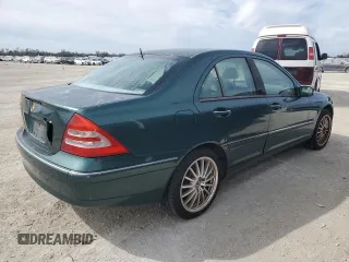 2001 Mercedes-Benz C 320 with VIN WDBRF64J51F046612, listed as a Copart auction lot 47940575 with Not Provided miles and Non Repairable. Bid and sale history available at DreamBid. Image 3.