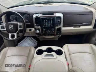 2016 Ram 1500 Laramie z VIN 1C6RR7VM9GS143262, wystawiony jako Copart lot #55879855 z przebiegiem 159 920 mil mil oraz Czysty tytuł • Clean title. Historia ofert i sprzedaży dostępna na DreamBid. Obrazek 9.