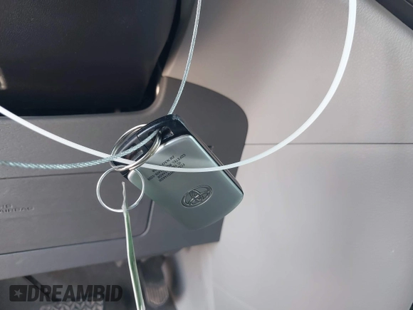 2019 Toyota Sienna XLE Auto Access Seat с VIN 5TDYZ3DC7KS975576, выставлен на аукционе IAAI как лот 42435192 с пробегом 45 895 миль миль и . История ставок и продаж доступна на DreamBid. Изображение 11.