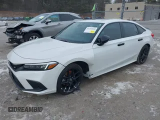 2024 Honda Civic Si z VIN 2HGFE1E55RH474414, wystawiony jako IAAI lot #41261018 z przebiegiem 14 002 mil mil oraz . Historia ofert i sprzedaży dostępna na DreamBid. Obrazek 17.