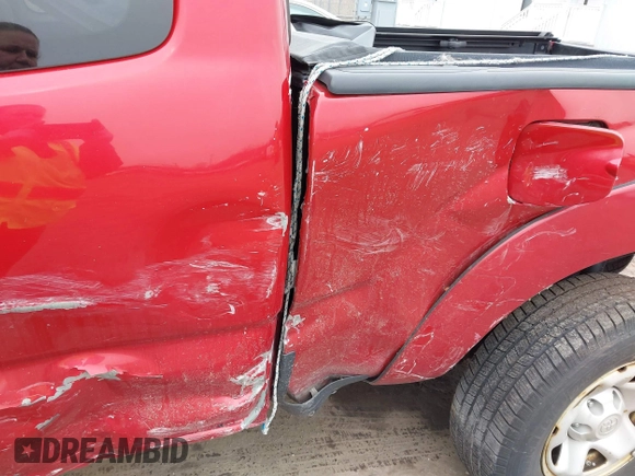 2009 Toyota Tacoma with VIN 5TEUU42NX9Z621023, listed as a IAAI auction lot 41551409 with 161,486 mi miles. Bid and sale history available at carsss.com. Image 21.