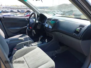 2004 Honda Civic EX with VIN 2HGES26794H628089, listed as a IAAI auction lot 42123916 with 193,409 mi miles and . Bid and sale history available at DreamBid. Image 5.