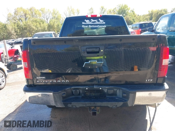 2011 Chevrolet Silverado 1500 LTZ with VIN 3GCPKTE3XBG303427, listed as a IAAI auction lot 40512927 with 211,198 mi miles and . Bid and sale history available at DreamBid. Image 16.