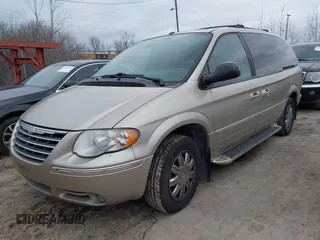2007 Chrysler Town & Country LWB Limited with VIN 2A8GP64LX7R315155, listed as a IAAI auction lot 41491886 with 88,075 mi miles. Bid and sale history available at carsss.com. Image 2.