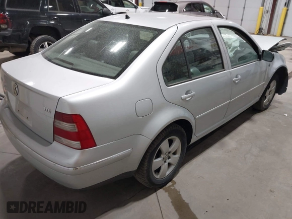 2004 Volkswagen Jetta GLS с VIN 3VWSR69M34M074214, выставлен на аукционе IAAI как лот 42441817 с пробегом 173 273 миль миль и . История ставок и продаж доступна на DreamBid. Изображение 4.